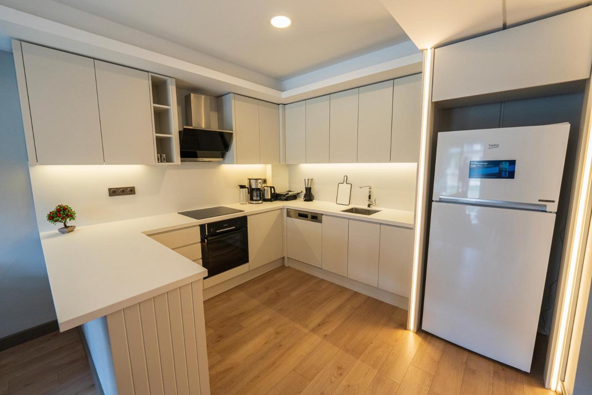 Apartment Lara Breeze Kundu Kanyon