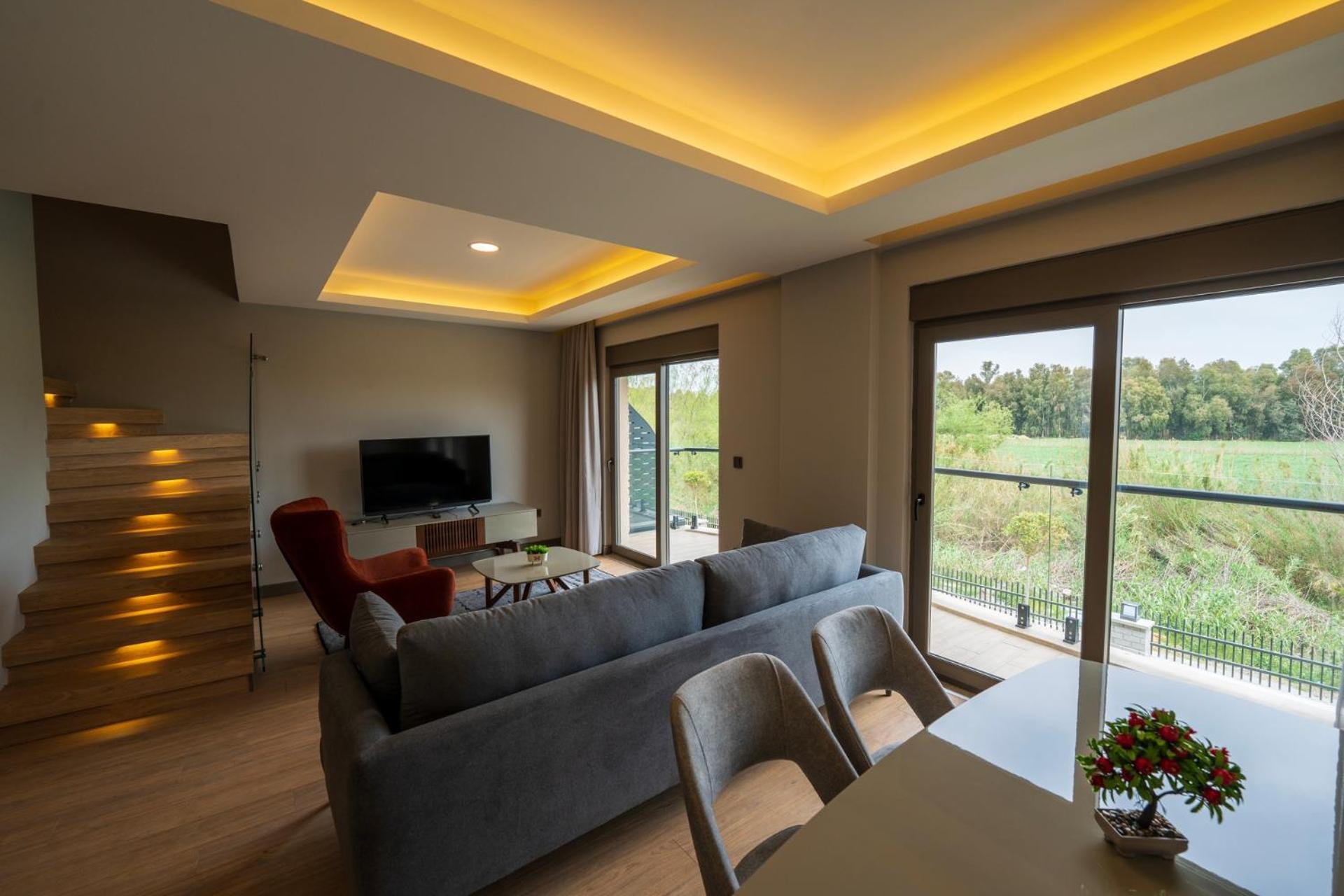 Lara Breeze Kundu Kanyon Apartment *